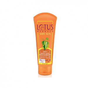 Lotus Herbals Safe Sun 3-in-1 Matte Look Daily Sunblock SPF 40 UVB 100g