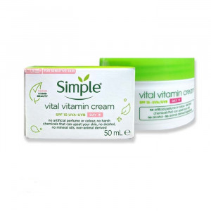 Simple Kind To Skin Vital Vitamin Day Cream SPF 15 - 50ml